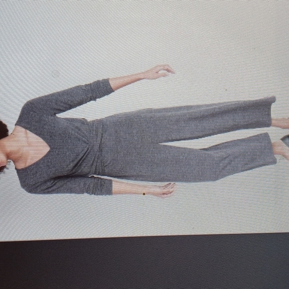 NWT Old Navy jumper gray size medium - Picture 1 of 7